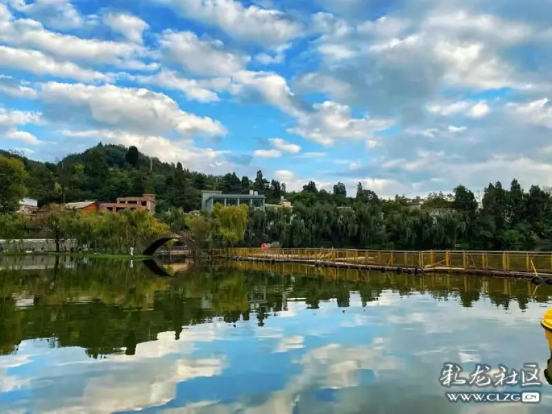 二龙湖民俗生态旅游度假区