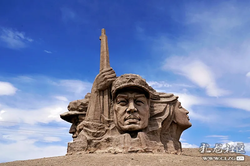 西路军军魂纪念雕塑.