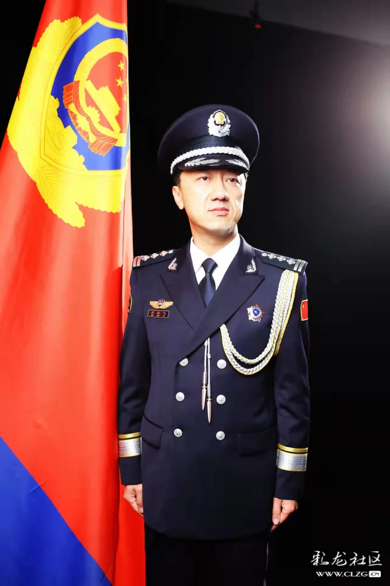 國家富強了軍禮服警禮服帥氣美覌