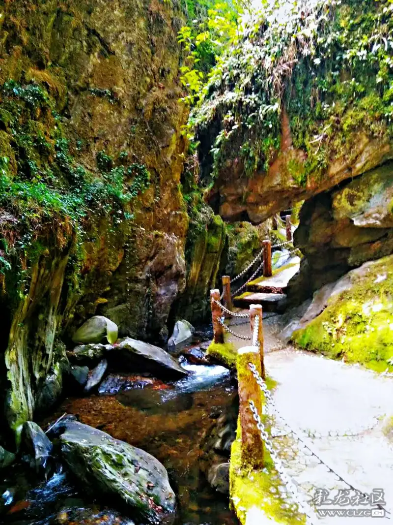 雲南省新平縣戛灑鎮哀牢山石門峽雲南最美的溪流四