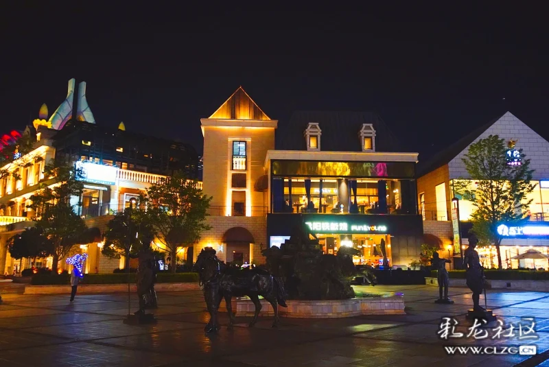 主题:【大美昆明——昆明公园1903秋之夜】(5) 摄影:【赵谢荣】