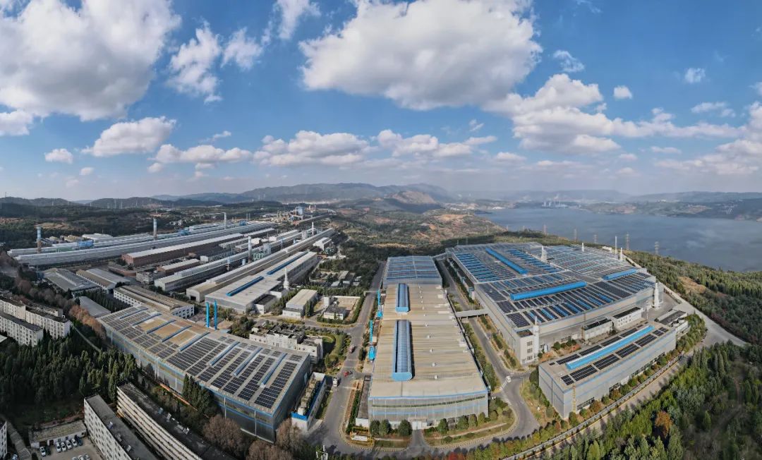 记者从云铝股份了解到,现在云铝阳宗海厂区铝冶炼生产的一部分用电