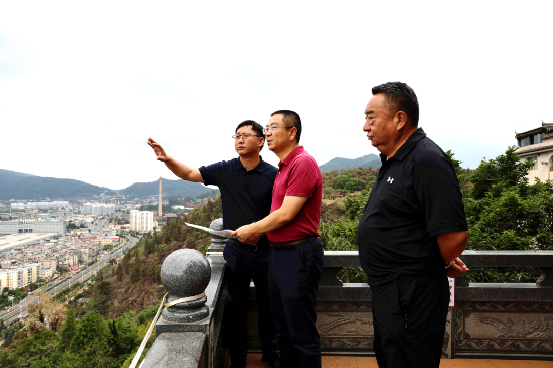 西山区召开第三十二次招商引资及项目推进周例会暨渝昆高铁昆明西客站