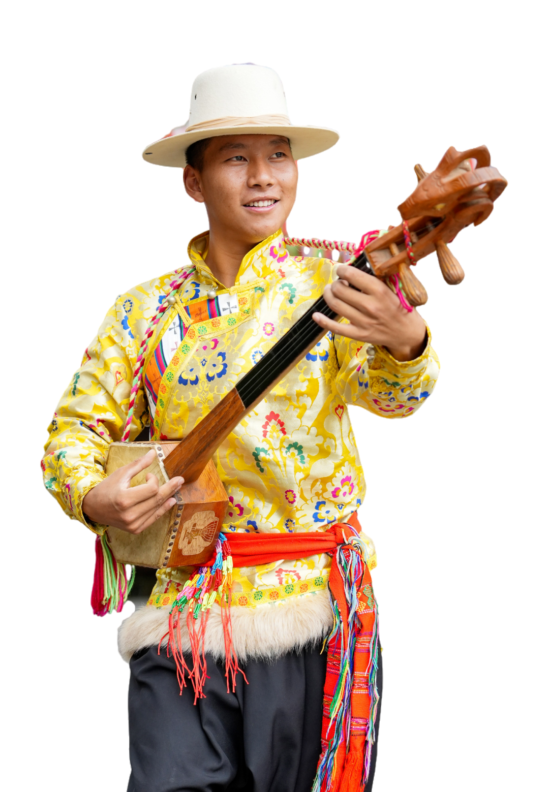 六月的云南民族村连空气都变得温柔浪漫羊头琴声,悦耳动听普米曲调